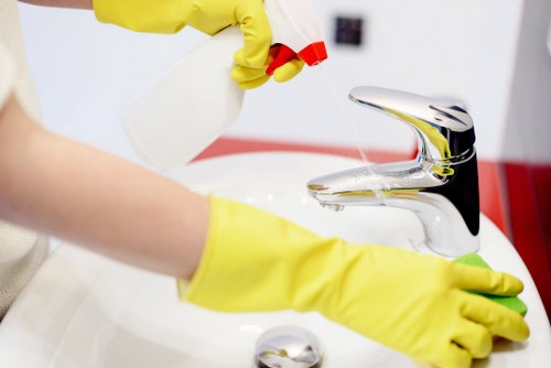 Detailed kitchen end of tenancy cleaning in Queenspark